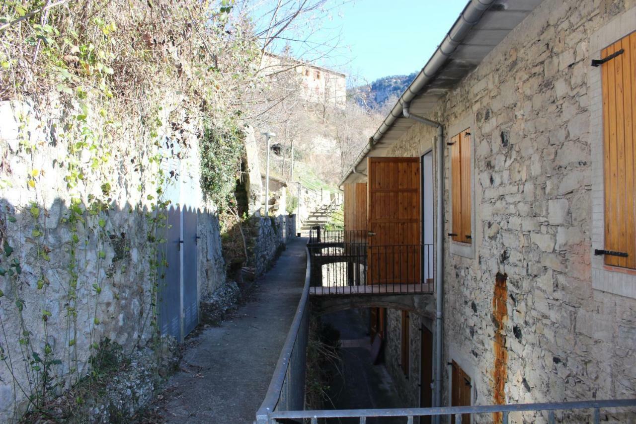 Duplex Para 6 En Cercs, Berga - A 30 Mins Del Pedraforca Sant Corneli Buitenkant foto